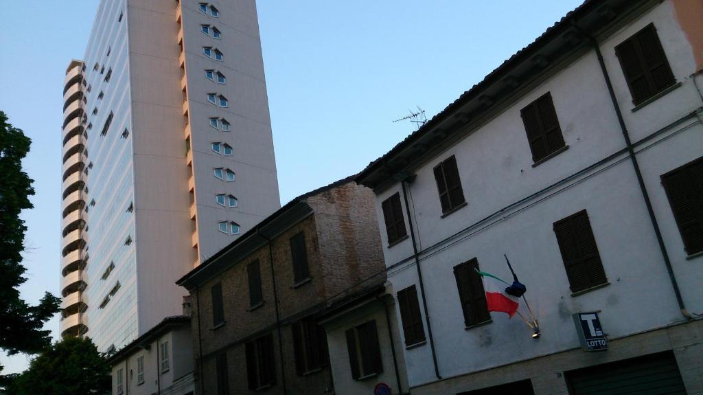 Hotel Astor Πιατσέντζα Εξωτερικό φωτογραφία